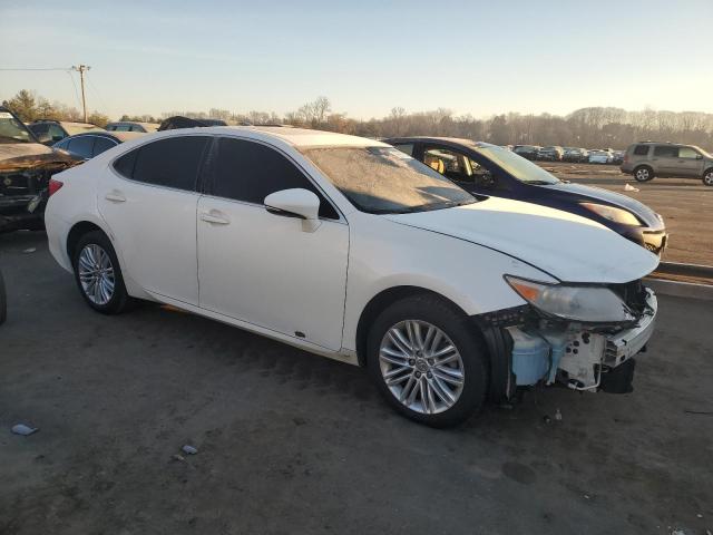 JTHBK1GG7D2069465 - 2013 LEXUS ES 350 WHITE photo 4