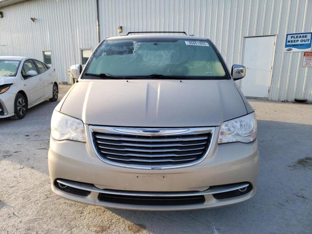 2C4RC1CG9CR413655 - 2012 CHRYSLER TOWN & COU TOURING L TAN photo 5