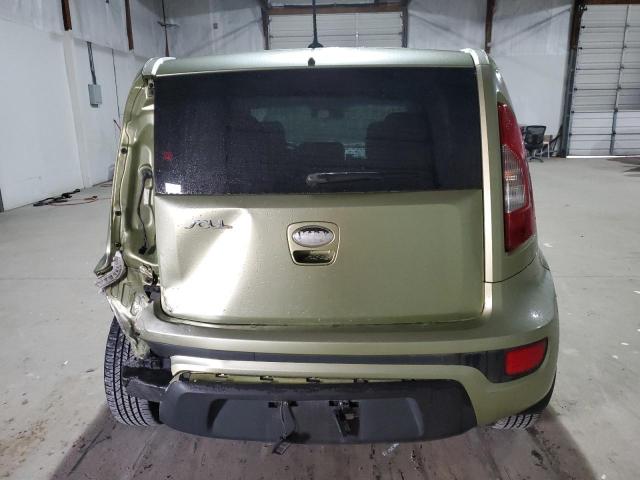 KNDJT2A53D7499682 - 2013 KIA SOUL GREEN photo 6