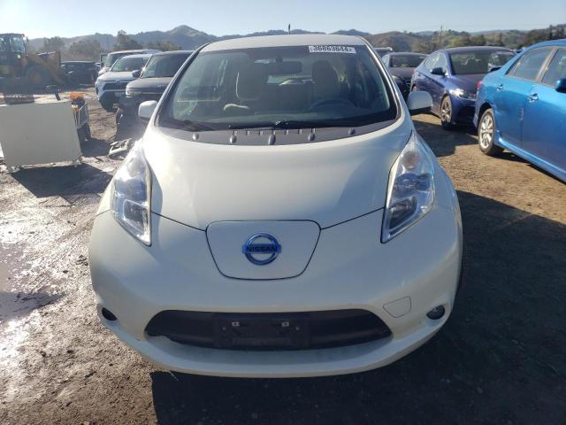 JN1AZ0CPXBT009537 - 2011 NISSAN LEAF SV WHITE photo 5