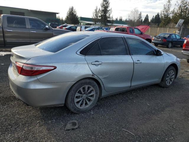 4T4BF1FK4GR564373 - 2016 TOYOTA CAMRY LE SILVER photo 3