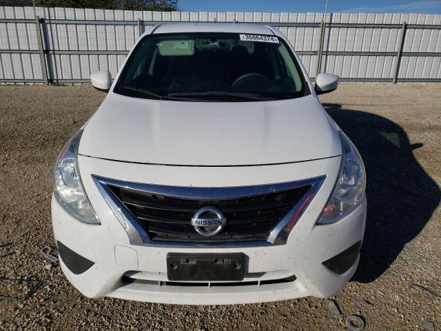 3N1CN7AP5GL878848 - 2016 NISSAN VERSA S WHITE photo 5