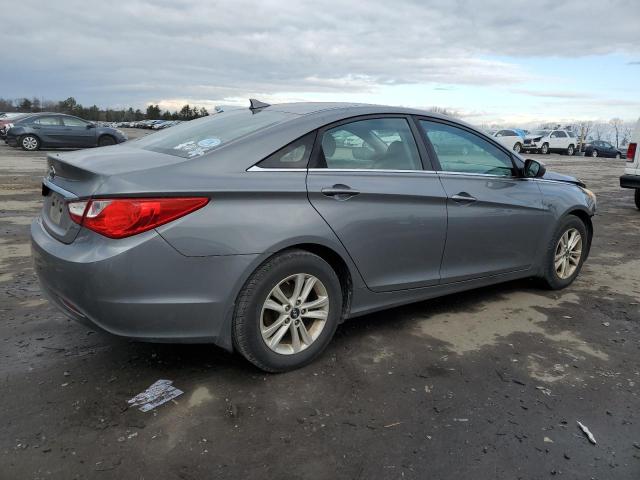 5NPEB4AC8DH787580 - 2013 HYUNDAI SONATA GLS GRAY photo 3