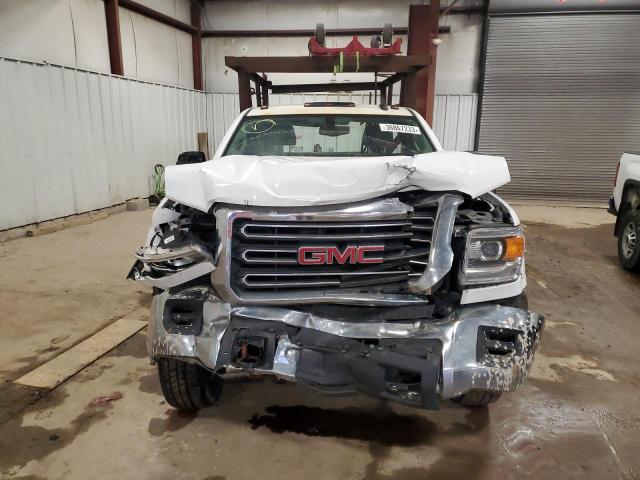 1GT02REG0HZ208035 - 2017 GMC SIERRA K2500 HEAVY DUTY WHITE photo 5