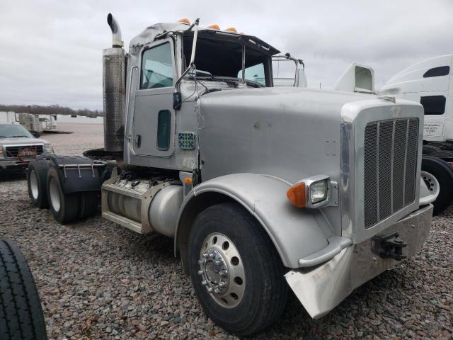 1XPTD49X3AD112972 - 2010 PETERBILT 367 GRAY photo 1