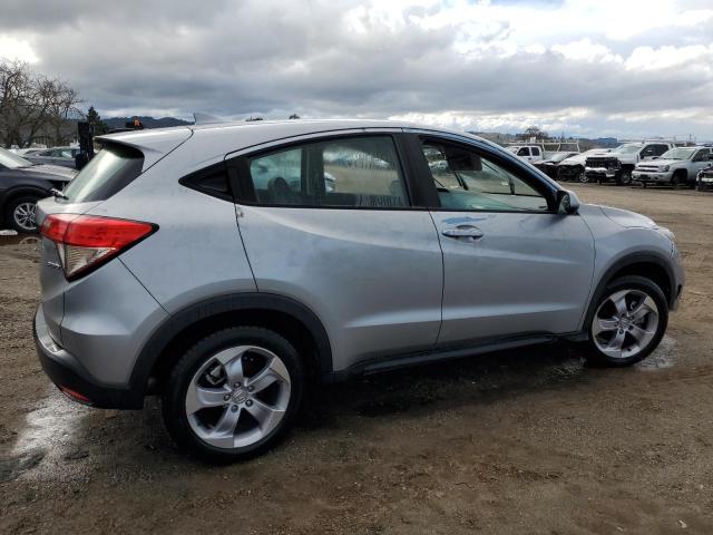 3CZRU6H37KG715573 - 2019 HONDA HR-V LX SILVER photo 3