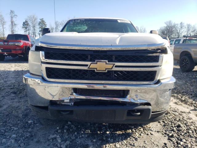 1GC2CVCG4BZ355578 - 2011 CHEVROLET SILVERADO C2500 HEAVY DUTY WHITE photo 5