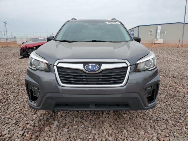 JF2SKADC0LH439137 - 2020 SUBARU FORESTER GRAY photo 5