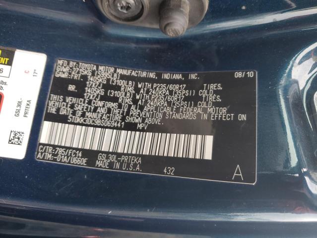 5TDKK3DC9BS069441 - 2011 TOYOTA SIENNA LE BLUE photo 14