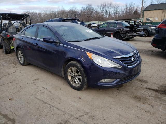 5NPEB4AC3DH682722 - 2013 HYUNDAI SONATA GLS BLUE photo 4