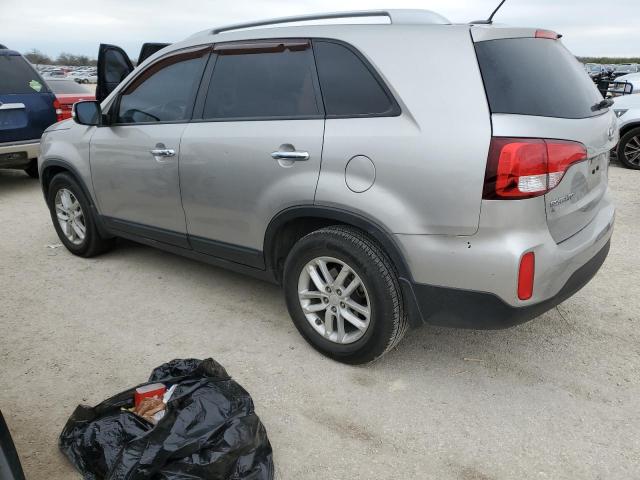 5XYKT3A68FG658401 - 2015 KIA SORENTO LX GRAY photo 2