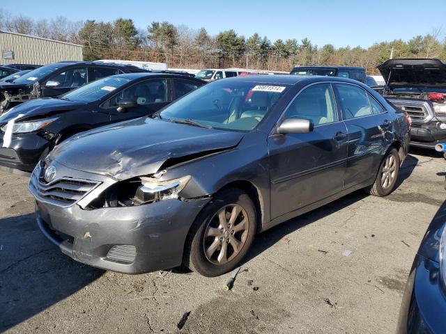 JTNBK3EK0B3050537 - 2011 TOYOTA CAMRY SE GRAY photo 1