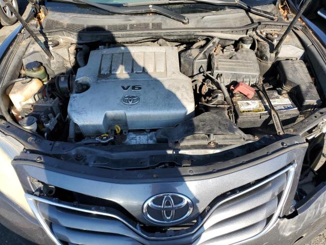 JTNBK3EK0B3050537 - 2011 TOYOTA CAMRY SE GRAY photo 11