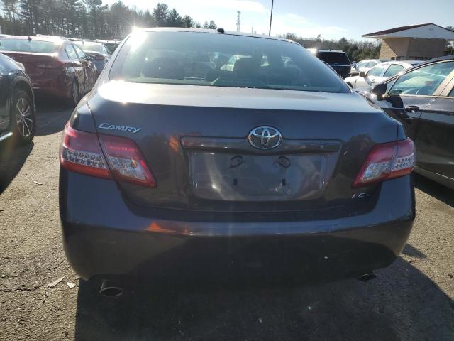 JTNBK3EK0B3050537 - 2011 TOYOTA CAMRY SE GRAY photo 6