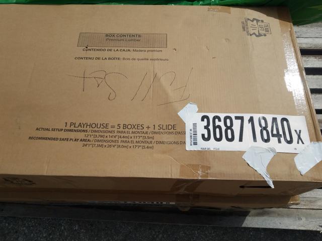 undefined - 2000 PLAY SWING SET  photo 6