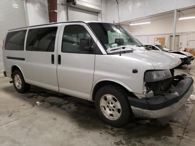 1GNSGCF42C1119125 - 2012 CHEVROLET EXPRESS G1 LT SILVER photo 4