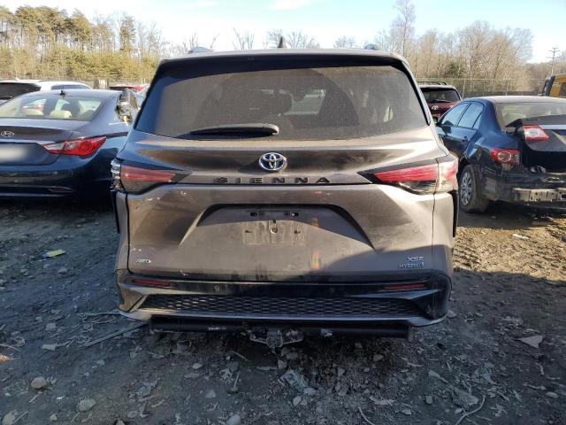 5TDDSKFC3MS003003 - 2021 TOYOTA SIENNA XSE GRAY photo 6