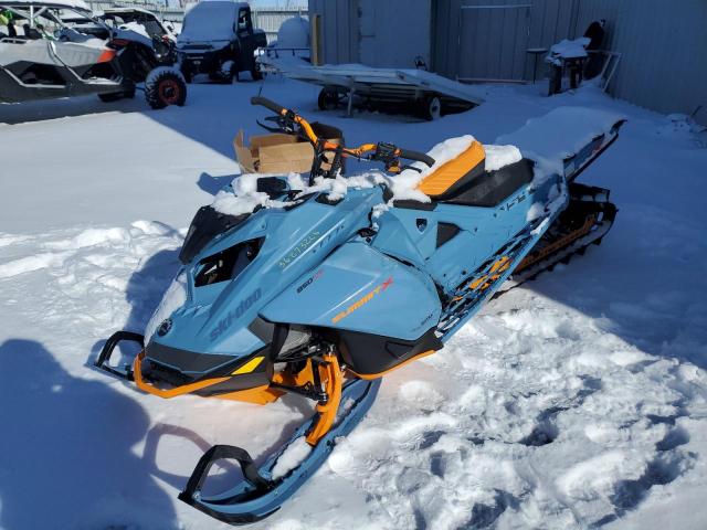 2BPSTPNF8NV000001 - 2022 BMBR SNOWMOBILE BLUE photo 3