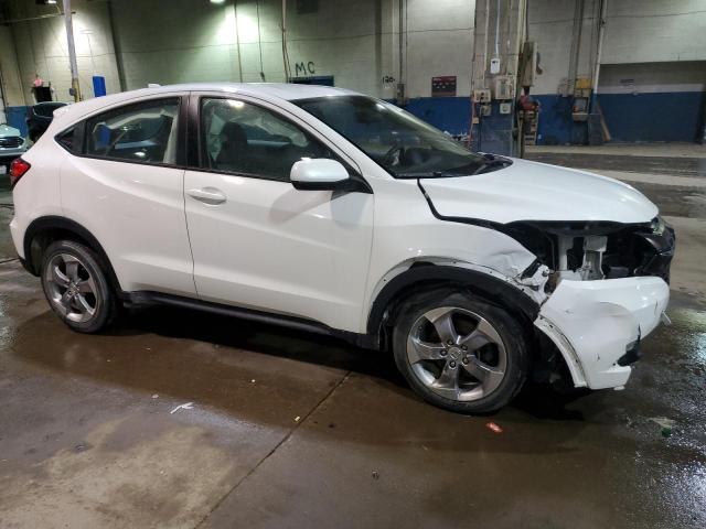 3CZRU6H33JM709043 - 2018 HONDA HR-V LX WHITE photo 4