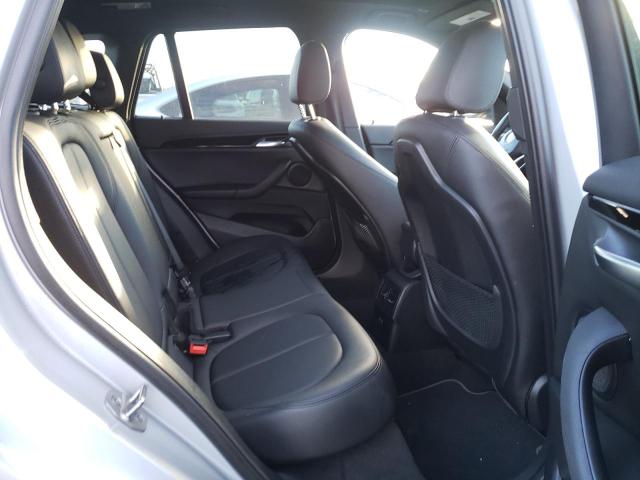 WBXJG9C02M5T87968 - 2021 BMW X1 XDRIVE28I SILVER photo 11