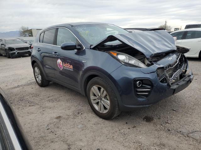 KNDPMCAC5J7455173 - 2018 KIA SPORTAGE LX BLUE photo 4