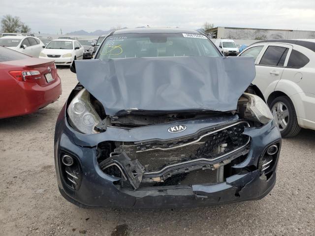 KNDPMCAC5J7455173 - 2018 KIA SPORTAGE LX BLUE photo 5