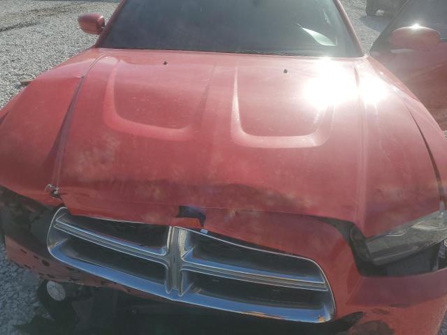 2C3CDXBG6EH363866 - 2014 DODGE CHARGER SE RED photo 11