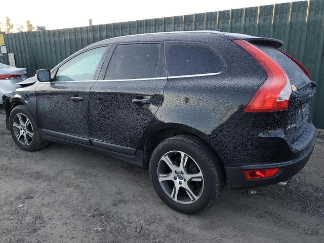 YV4902DZ3D2464886 - 2013 VOLVO XC60 T6 BLACK photo 2