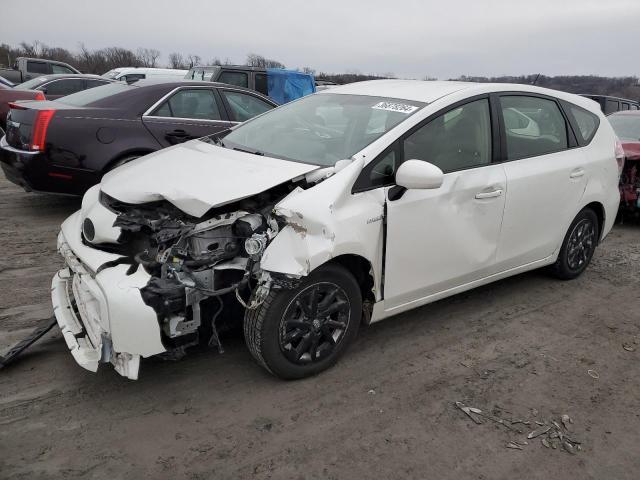 JTDZN3EU9HJ073654 - 2017 TOYOTA PRIUS V WHITE photo 1