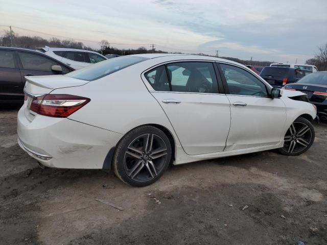 1HGCR2F59HA009661 - 2017 HONDA ACCORD SPORT WHITE photo 3