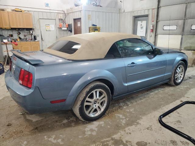 1ZVFT84N665206180 - 2006 FORD MUSTANG BLUE photo 3