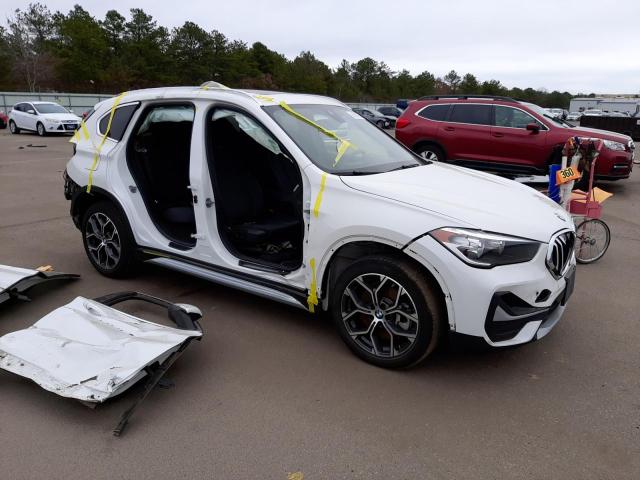 WBXJG9C05M5S54010 - 2021 BMW X1 XDRIVE28I WHITE photo 4