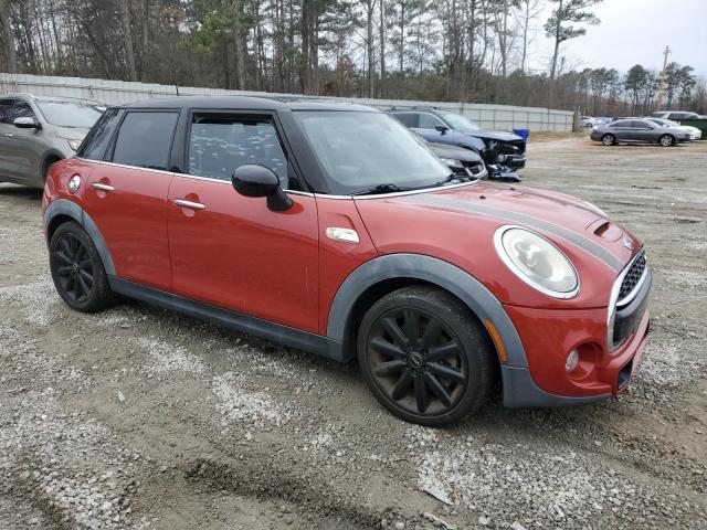 WMWXU3C58F2B56327 - 2015 MINI COOPER S RED photo 4