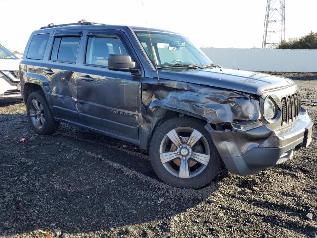 1C4NJRFB7FD303424 - 2015 JEEP PATRIOT LATITUDE GRAY photo 4