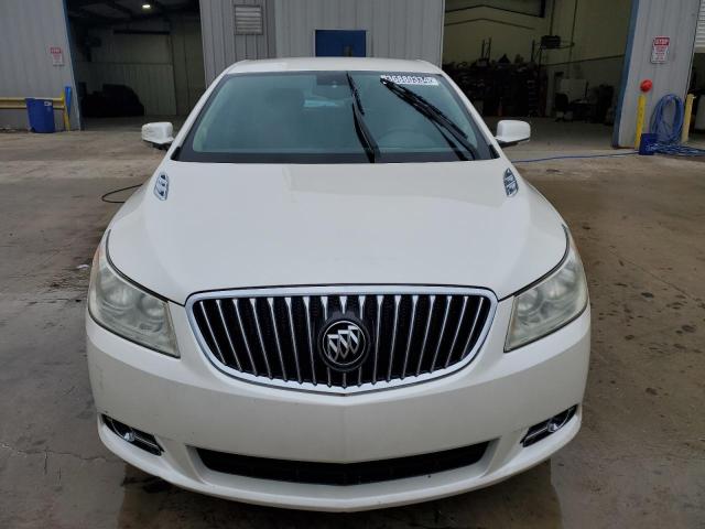 1G4GC5E34DF333127 - 2013 BUICK LACROSSE WHITE photo 5