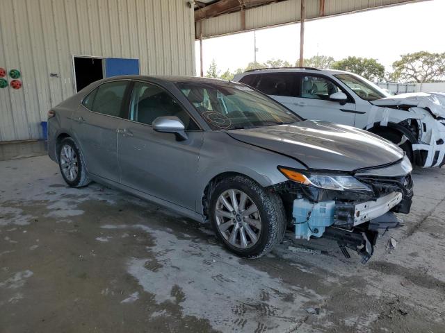 4T1B11HK8KU253897 - 2019 TOYOTA CAMRY L SILVER photo 4