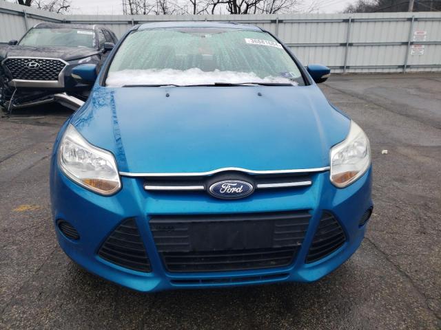 1FADP3F29EL148070 - 2014 FORD FOCUS SE BLUE photo 5