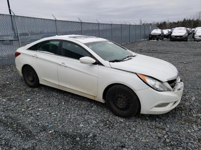 5NPEC4AC0DH605254 - 2013 HYUNDAI SONATA SE WHITE photo 4