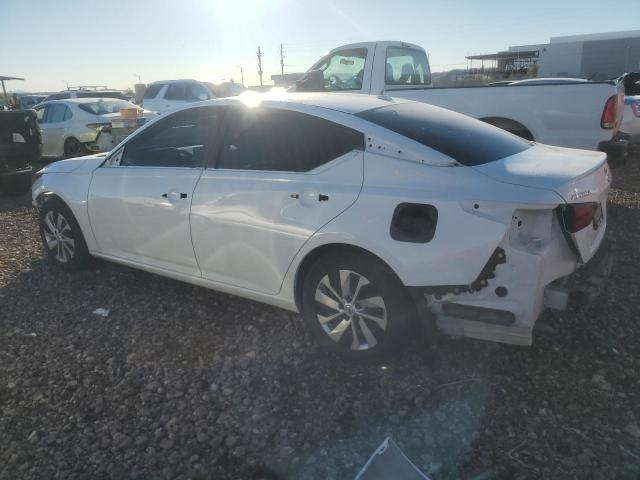 1N4BL4BV3KN302829 - 2019 NISSAN ALTIMA S WHITE photo 2