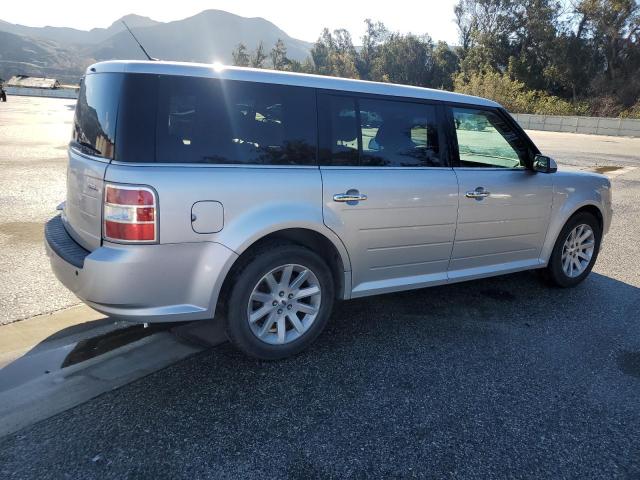 2FMGK5CC0BBD31606 - 2011 FORD FLEX SEL SILVER photo 3