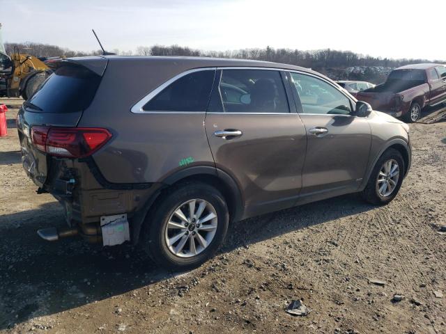 5XYPGDA50KG449798 - 2019 KIA SORENTO LX TAN photo 3