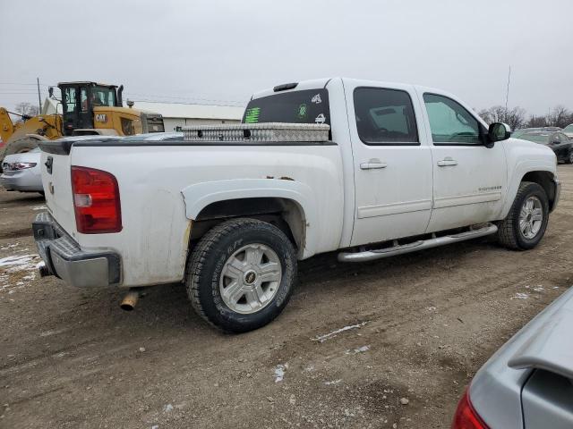 3GCPKSE3XBG345252 - 2011 CHEVROLET SILVERADO K1500 LT WHITE photo 3