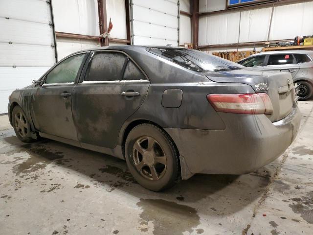 4T1BF3EK6BU773100 - 2011 TOYOTA CAMRY BASE GRAY photo 2