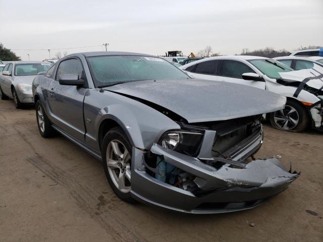 1ZVHT82H165256362 - 2006 FORD MUSTANG GT GRAY photo 4