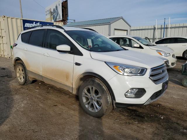 1FMCU9HD9JUB83546 - 2018 FORD ESCAPE SEL WHITE photo 4