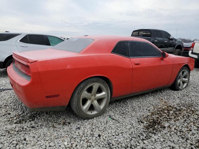 2C3CDYAG2EH311447 - 2014 DODGE CHALLENGER SXT RED photo 3