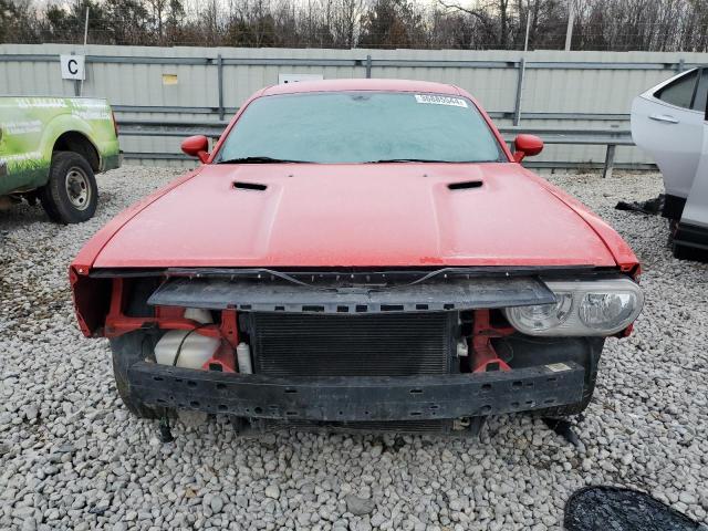 2C3CDYAG2EH311447 - 2014 DODGE CHALLENGER SXT RED photo 5