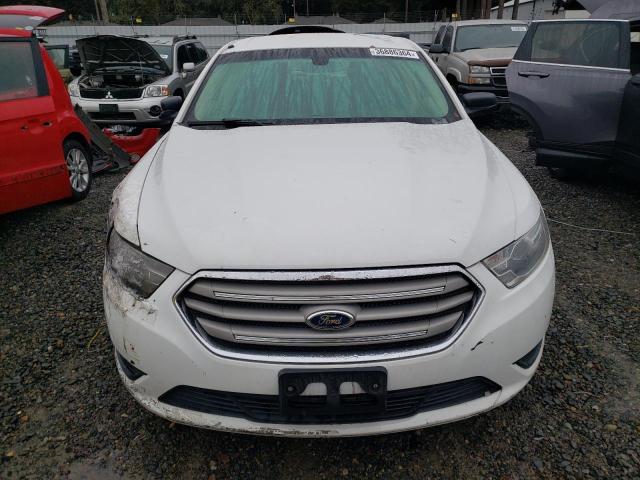 1FAHP2D83DG184511 - 2013 FORD TAURUS SE WHITE photo 5