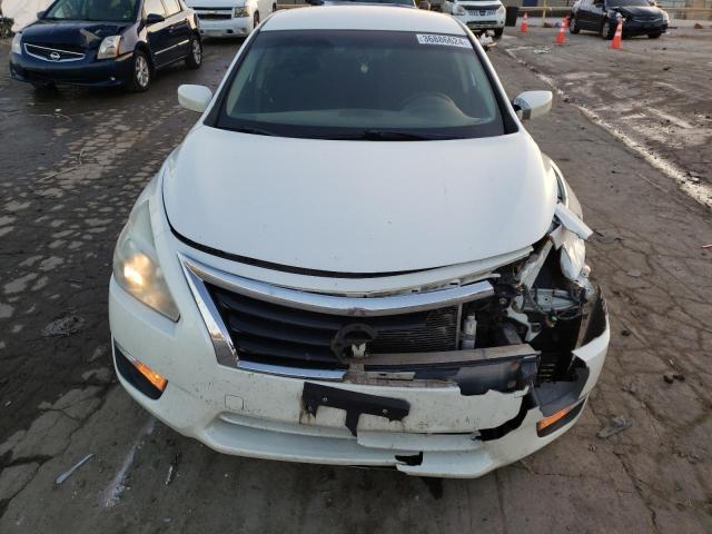 1N4AL3AP8EC326715 - 2014 NISSAN ALTIMA 2.5 WHITE photo 5