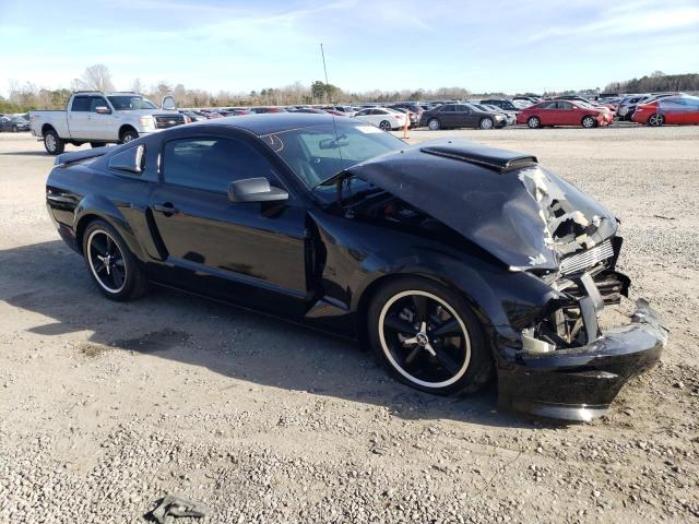 1ZVHT82H575324695 - 2007 FORD MUSTANG GT BLACK photo 4